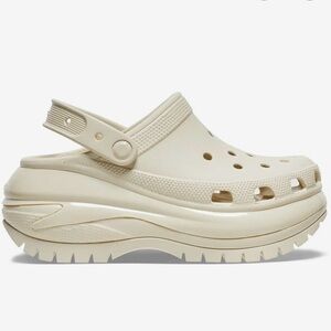 Cream Mega Crush Platform Clog Crocs Sz 8